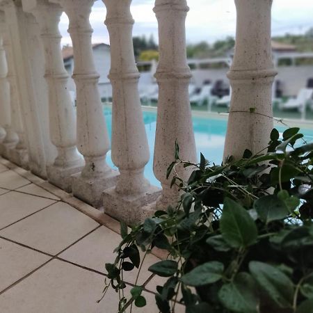 Agriturismo Al Passaggio Di Pirro Villa Miglionico Luaran gambar