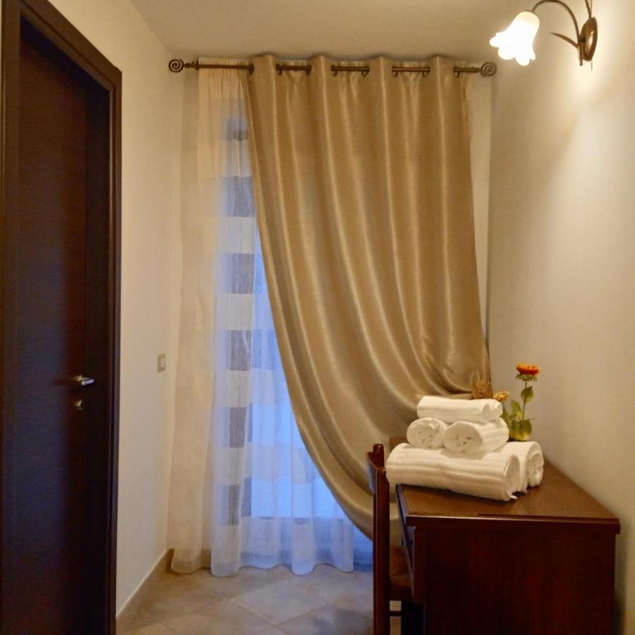 Agriturismo Al Passaggio Di Pirro Villa Miglionico Luaran gambar