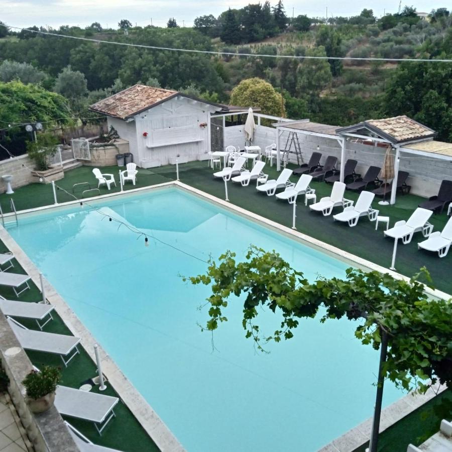 Agriturismo Al Passaggio Di Pirro Villa Miglionico Luaran gambar